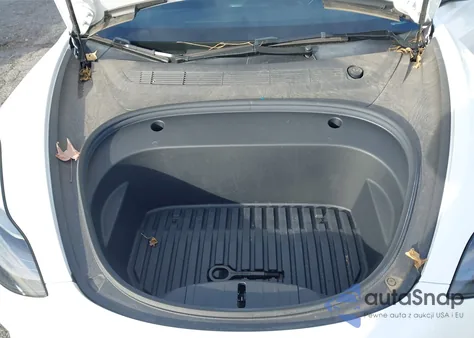 2023 Tesla Model 3 Performance Dual Motor All-Wheel Drive z USA, uszkodzony, nr VIN 5YJ3E1EC8PF596543